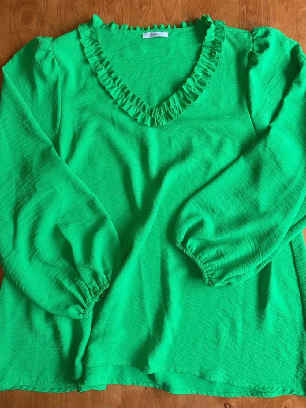 Jodifl Womens Kelly Green Ruffle V-Neck Balloon Sleeve